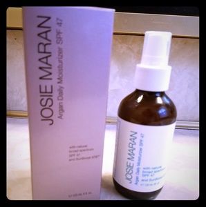 Josie Maran Argan Moisturizer with SPF 47